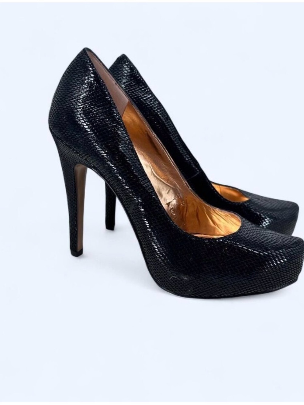 BCBGeneration Black Snakeskin Emboss Platform Pumps Heels Size 6.5 UEC